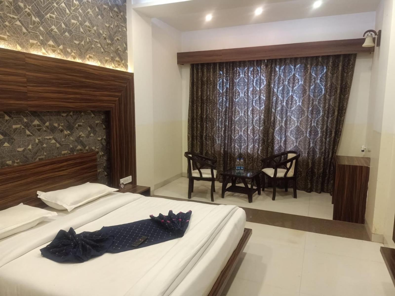 Ps Residency Hotel Shivpurī Buitenkant foto